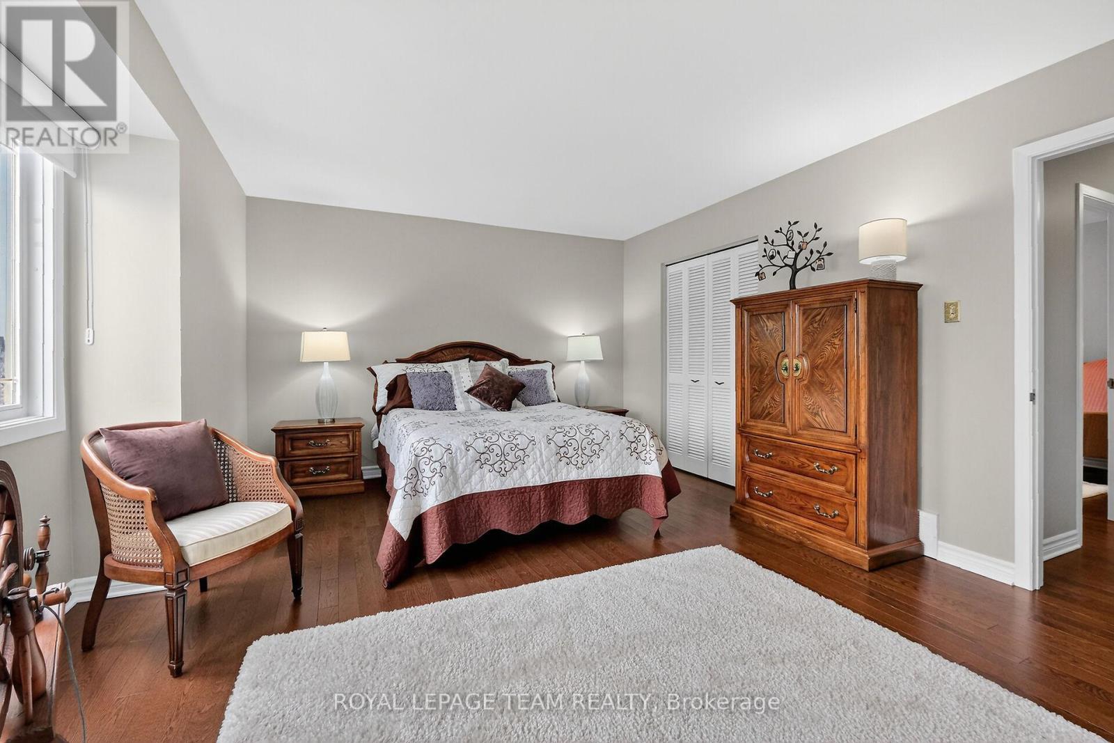 1768 Featherston Drive, Ottawa, ON - Indoor Photo Showing Bedroom