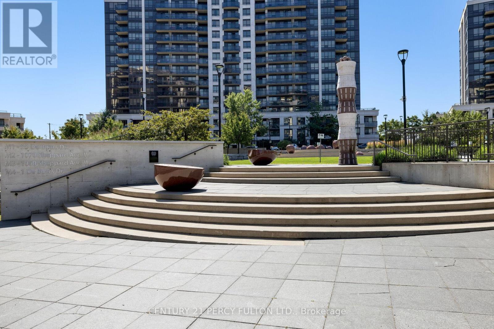 801 - 1 De Boers Drive, Toronto, ON - Outdoor