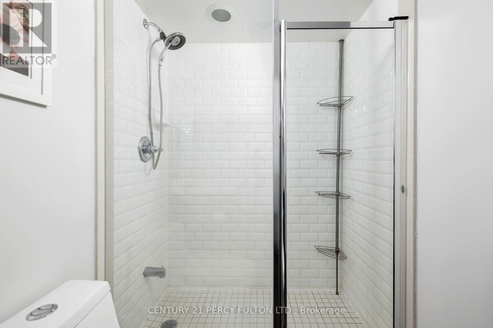 801 - 1 De Boers Drive, Toronto, ON - Indoor Photo Showing Bathroom