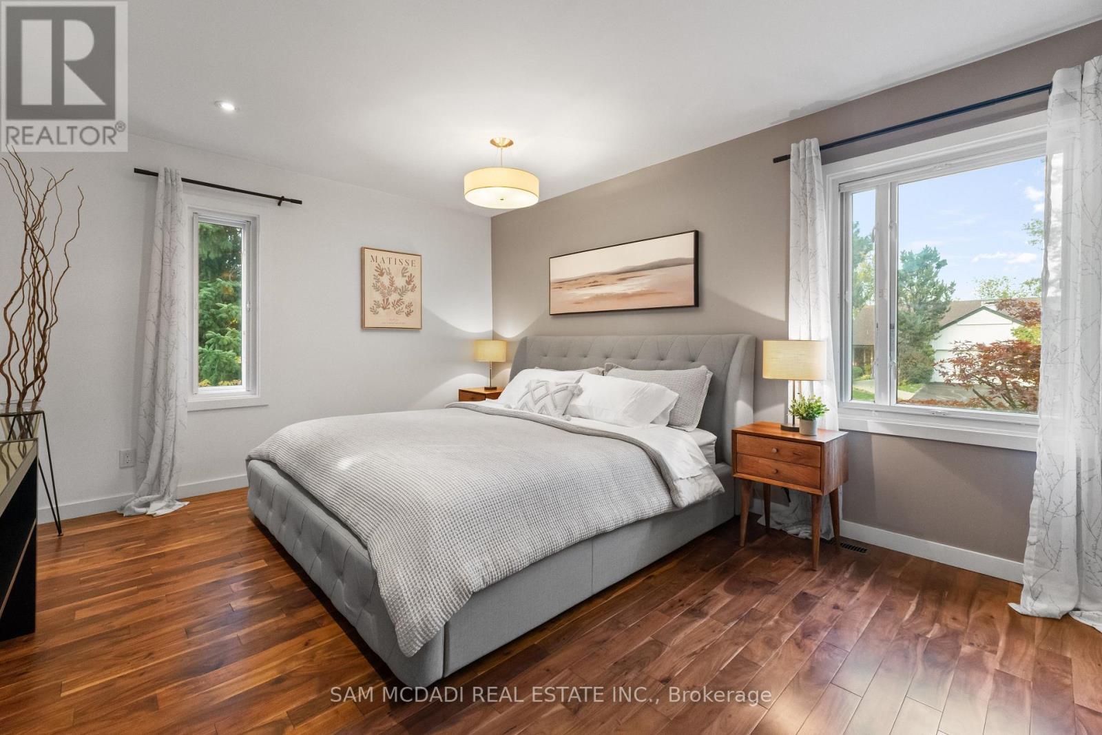 2480 Parmeer Drive, Mississauga, ON - Indoor Photo Showing Bedroom