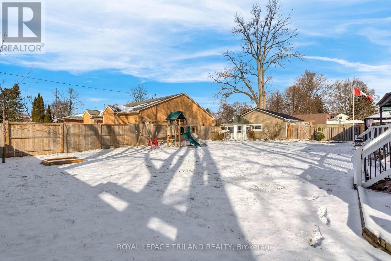 217 Shackleton Line, Dutton/Dunwich (Dutton), ON - Outdoor