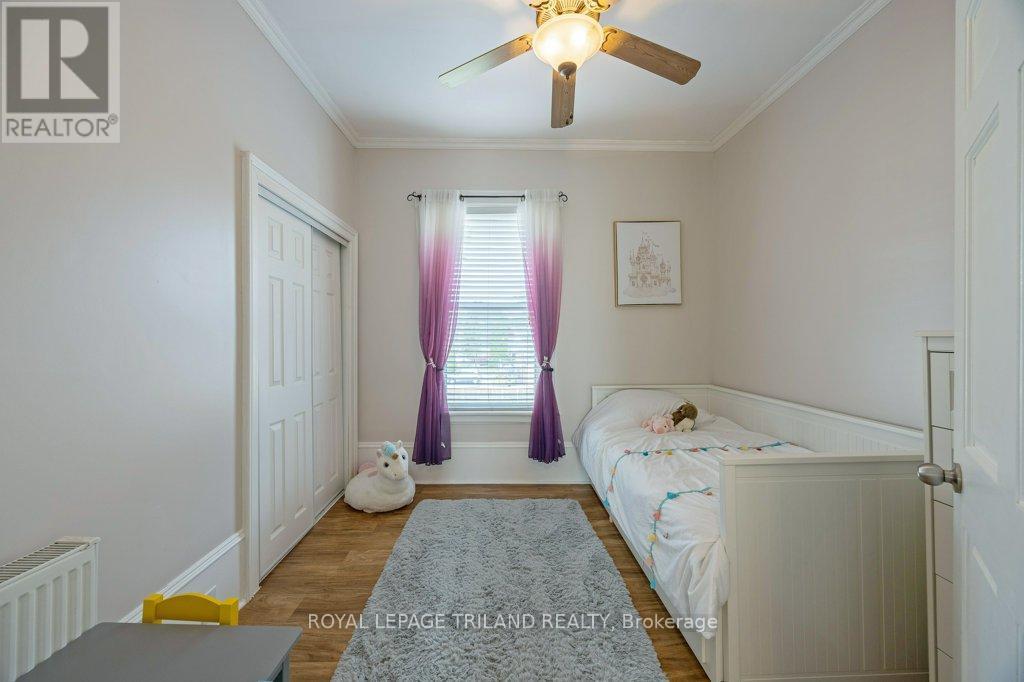 217 Shackleton Line, Dutton/Dunwich (Dutton), ON - Indoor Photo Showing Bedroom