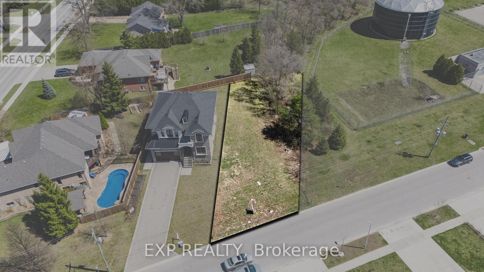 Lot lines are approximate. - 187 Queen Street, Middlesex Centre (Komoka), ON