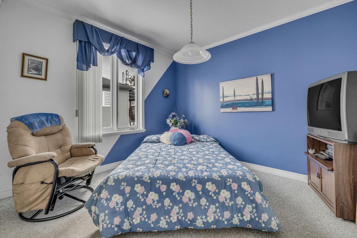 Bedroom - 133 Rue Caron, Lévis (Desjardins), QC - Indoor Photo Showing Bedroom