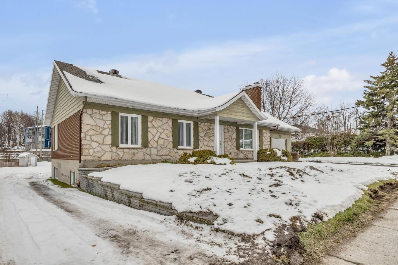 Frontage - 133 Rue Caron, Lévis (Desjardins), QC - Outdoor