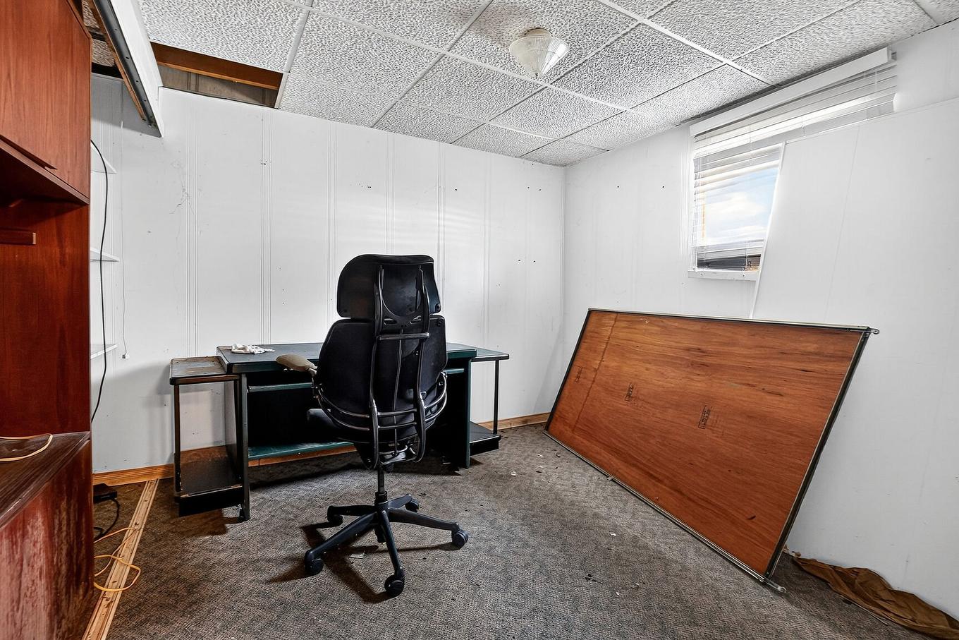 Bedroom - 5045 Rue Michel, Longueuil (Saint-Hubert), QC - Indoor Photo Showing Office