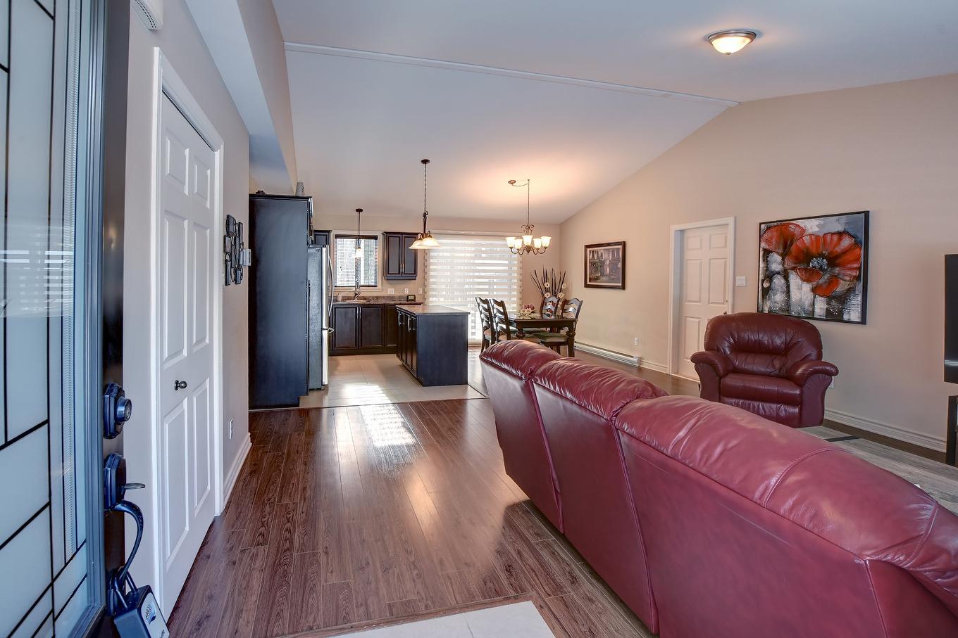 Hall - 3905 Ch. Vincent-Massey, Rawdon, QC - Indoor