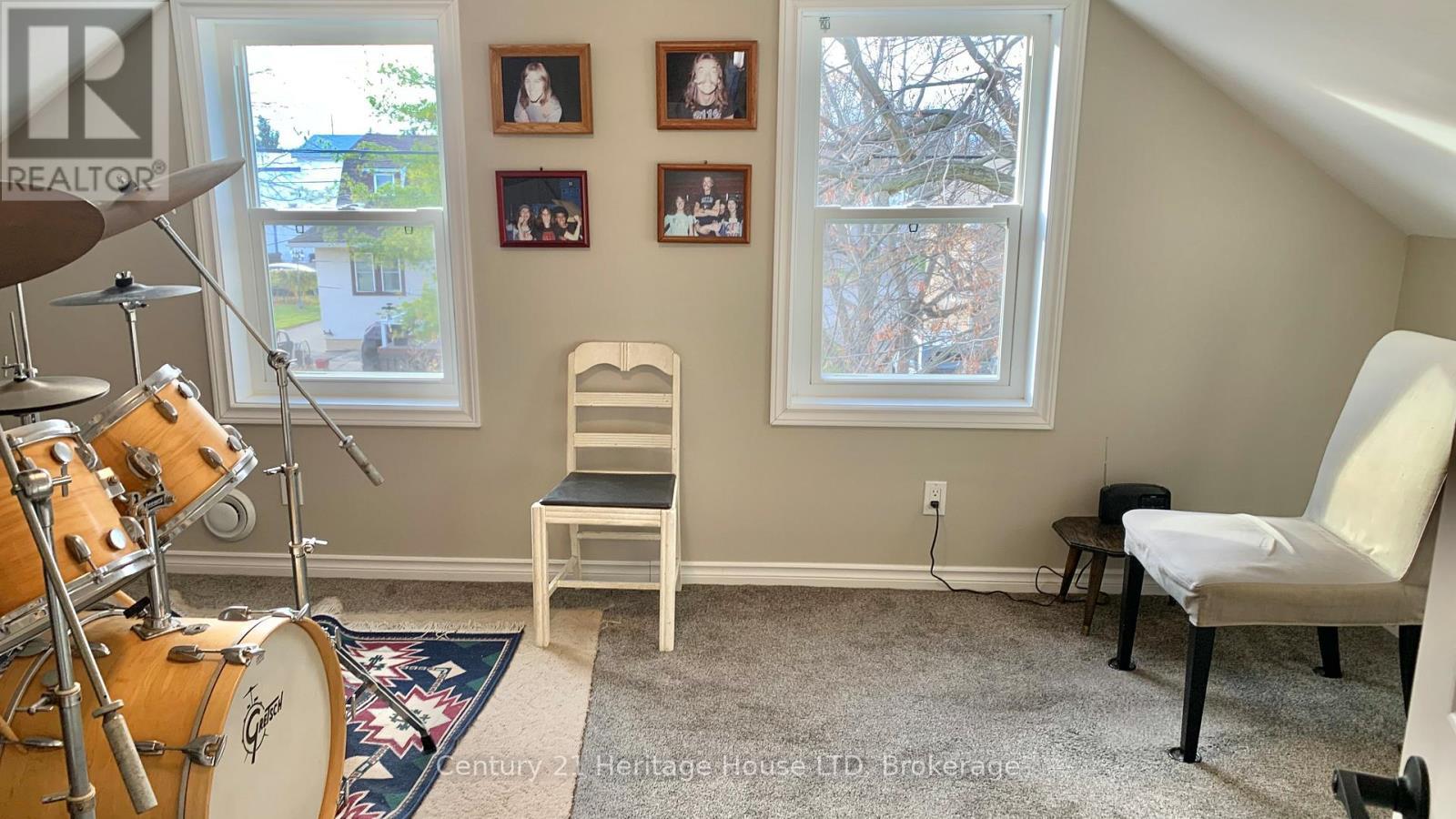 13 Knoll Street, Port Colborne (Main Street), ON - Indoor