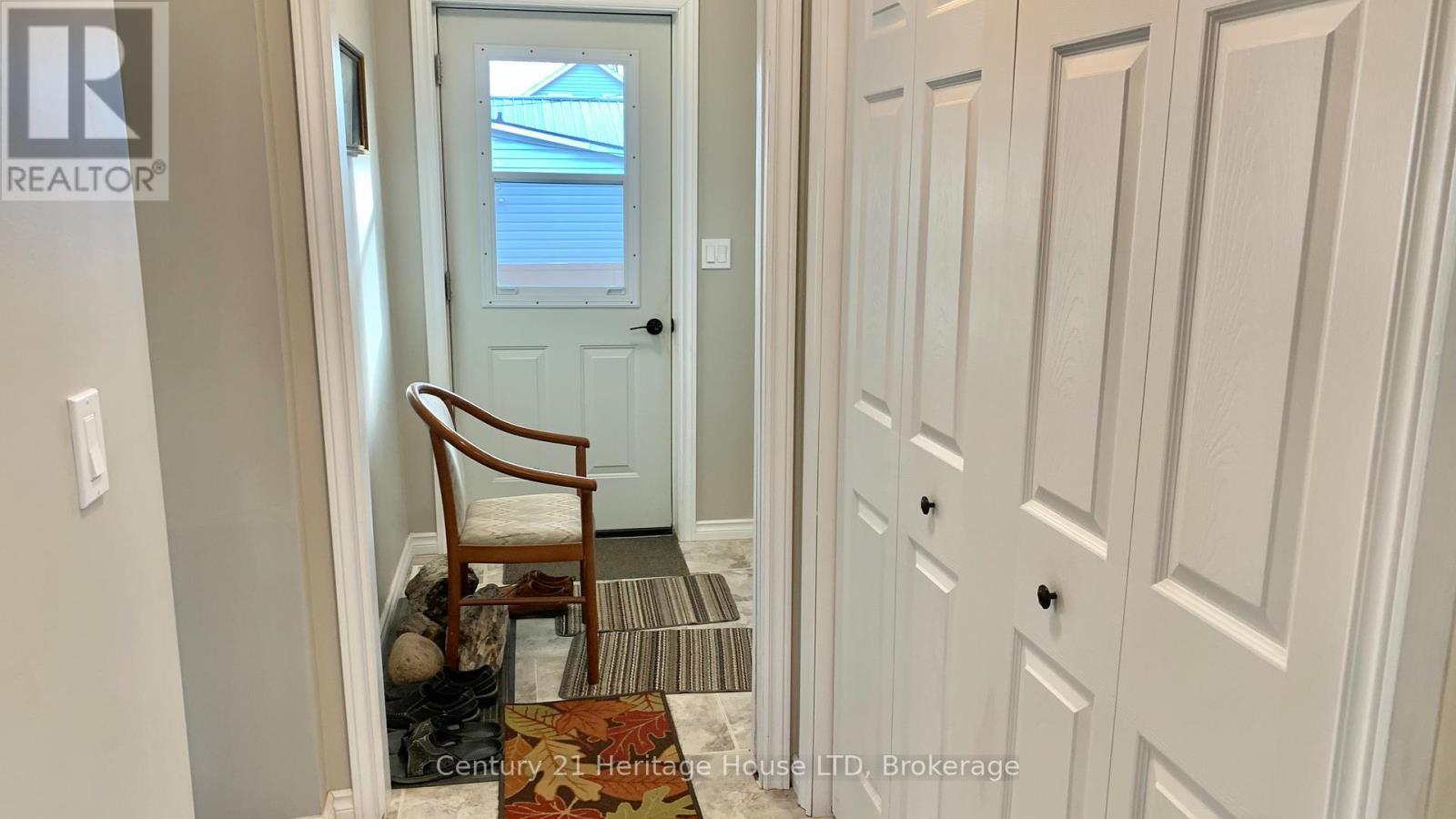 13 Knoll Street, Port Colborne (Main Street), ON - Indoor Photo Showing Other Room