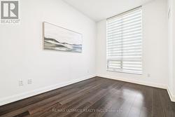 Modern Flooring in Bedroom -