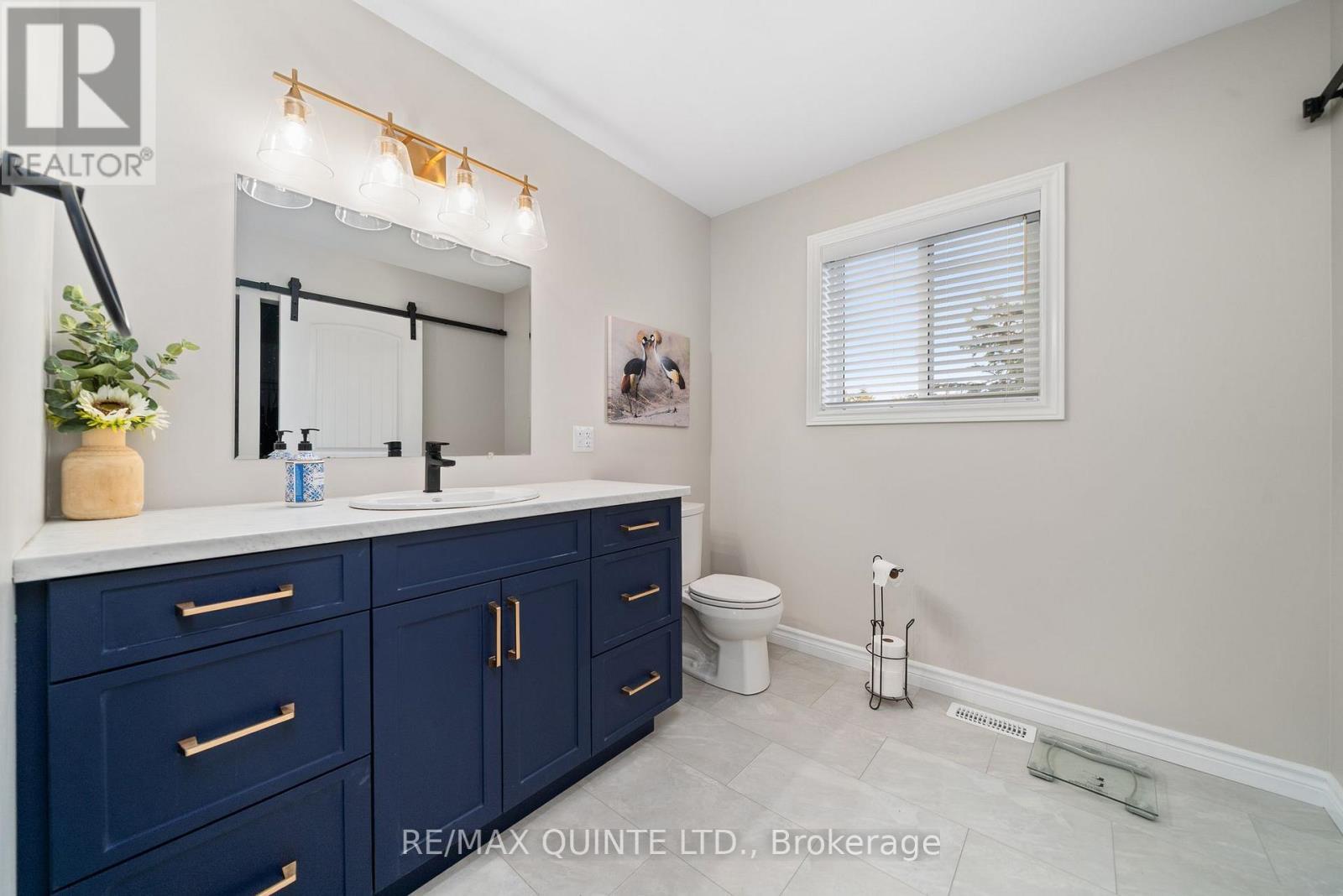 56 Alnet Drive, Belleville (Belleville Ward), ON - Indoor Photo Showing Bathroom