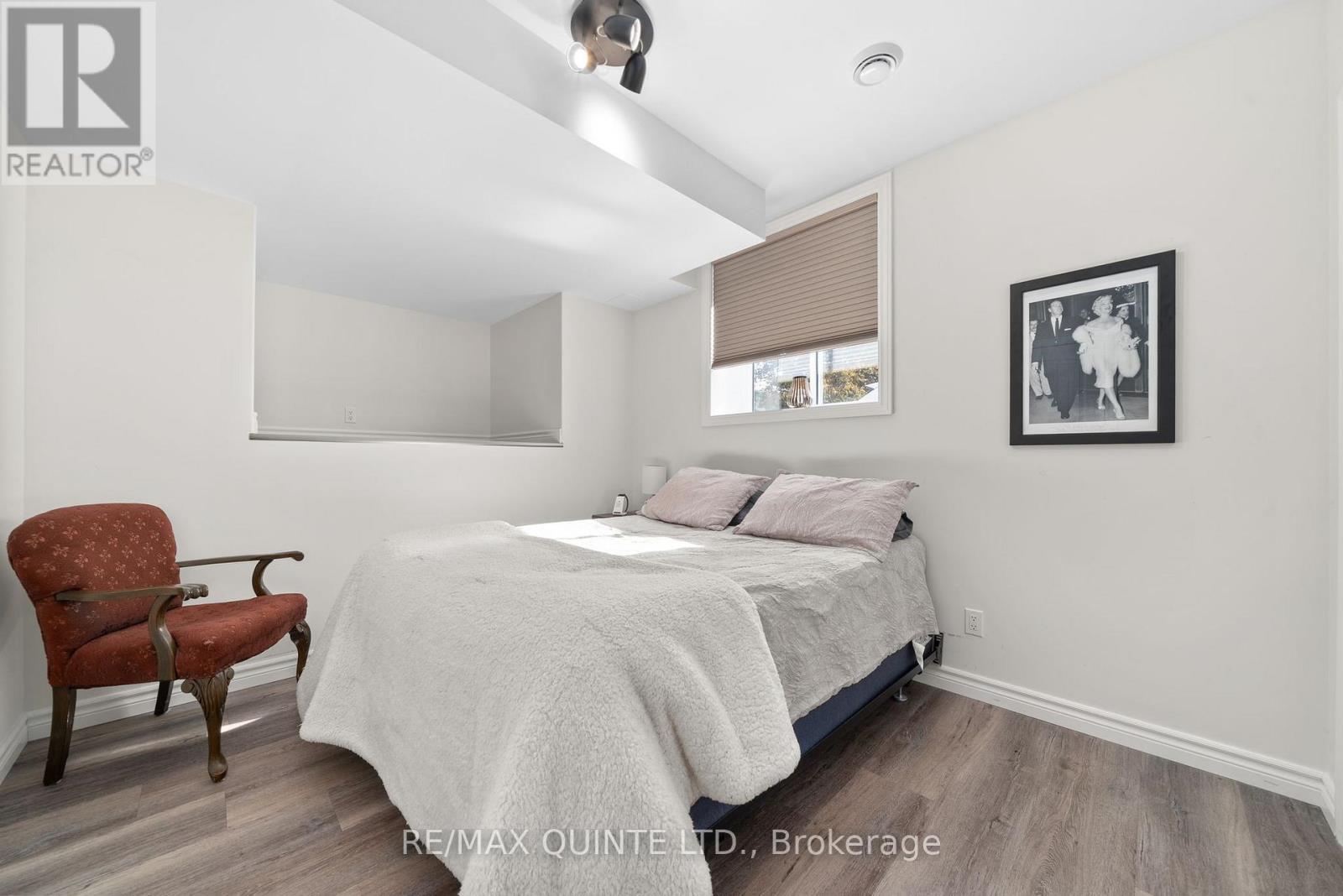 56 Alnet Drive, Belleville (Belleville Ward), ON - Indoor Photo Showing Bedroom