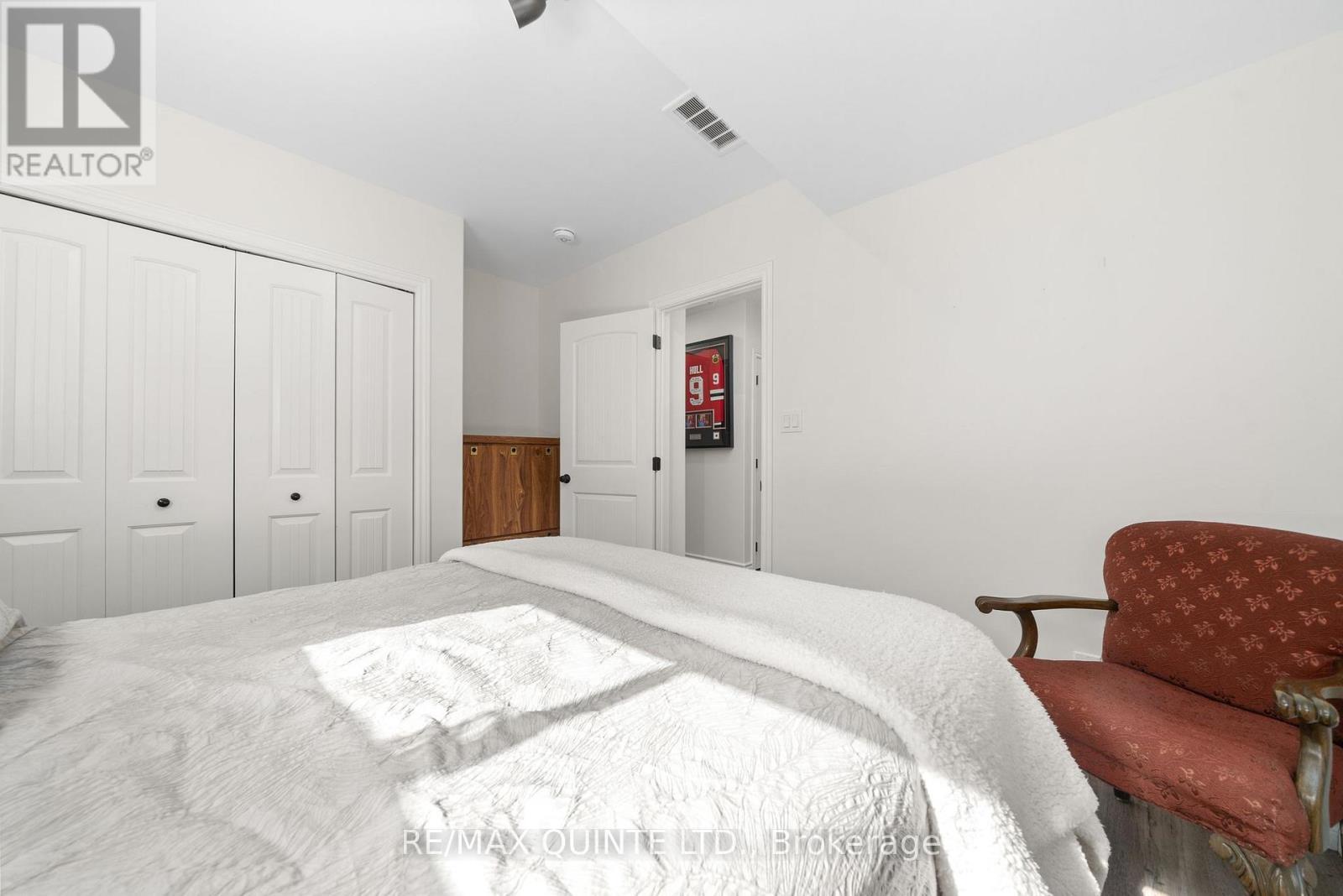 56 Alnet Drive, Belleville (Belleville Ward), ON - Indoor Photo Showing Bedroom