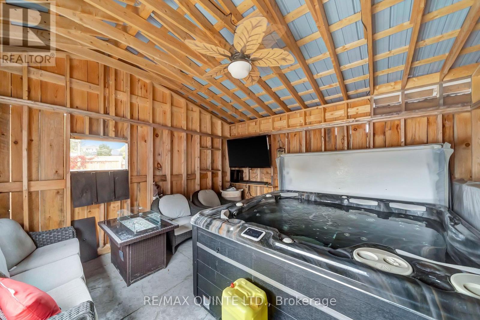 56 Alnet Drive, Belleville (Belleville Ward), ON - Indoor