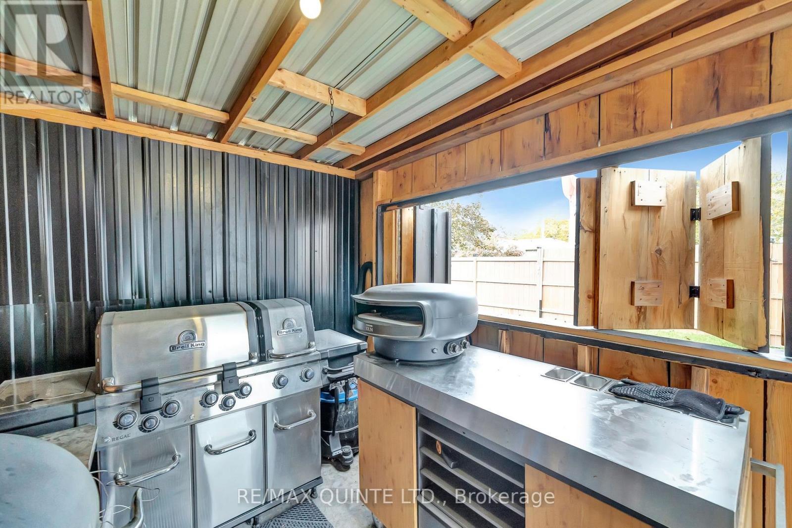 56 Alnet Drive, Belleville (Belleville Ward), ON - Indoor