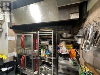 1055 Somerset Street W, Ottawa, ON