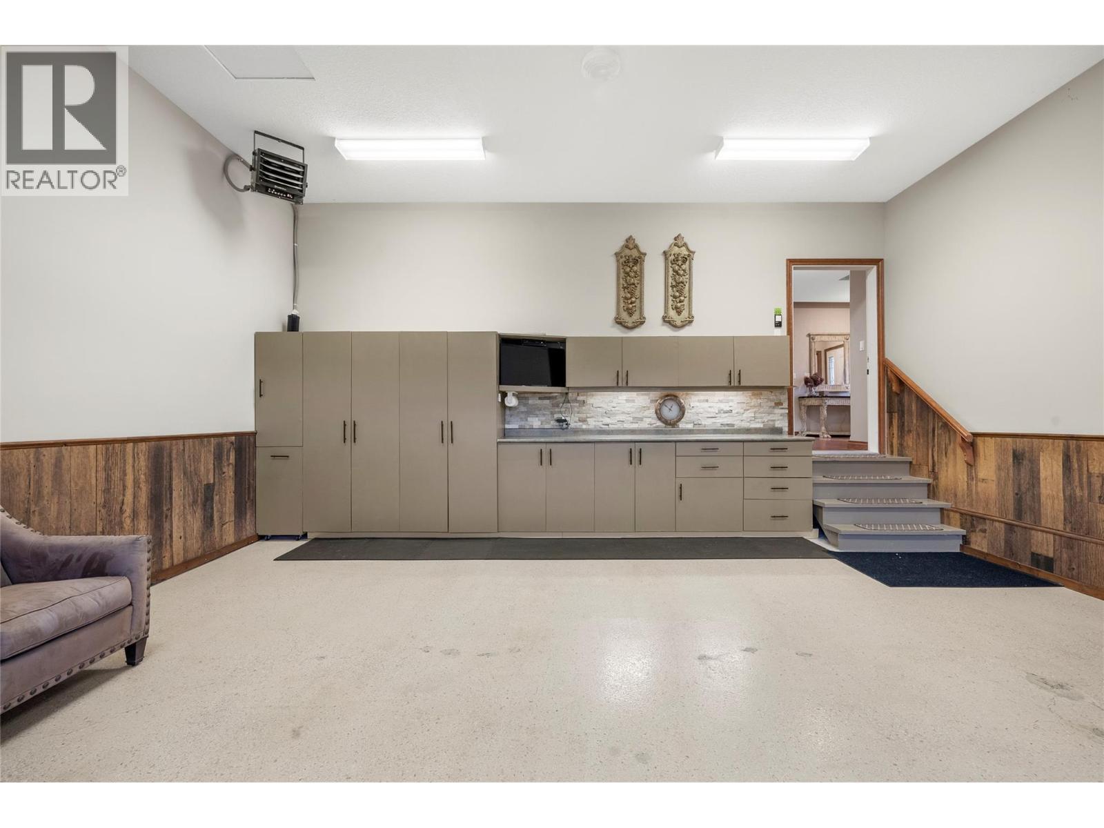 2680 Golf Course Drive Unit# 8, Blind Bay, BC - Indoor Photo Showing Basement