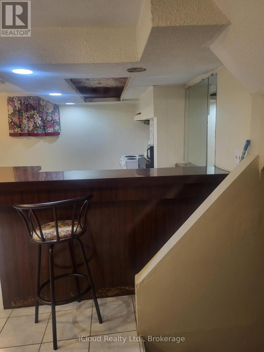 Bsmt - 7616 Discus Crescent, Mississauga, ON - Indoor