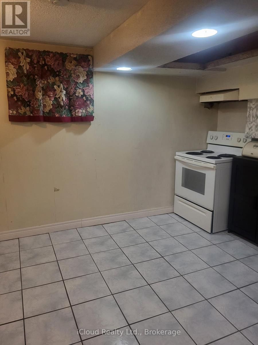 Bsmt - 7616 Discus Crescent, Mississauga, ON - Indoor