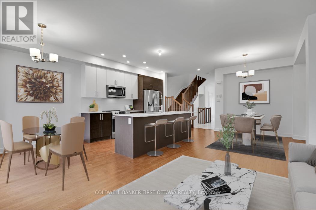 2305 Goldhawk Drive, Ottawa, ON - Indoor