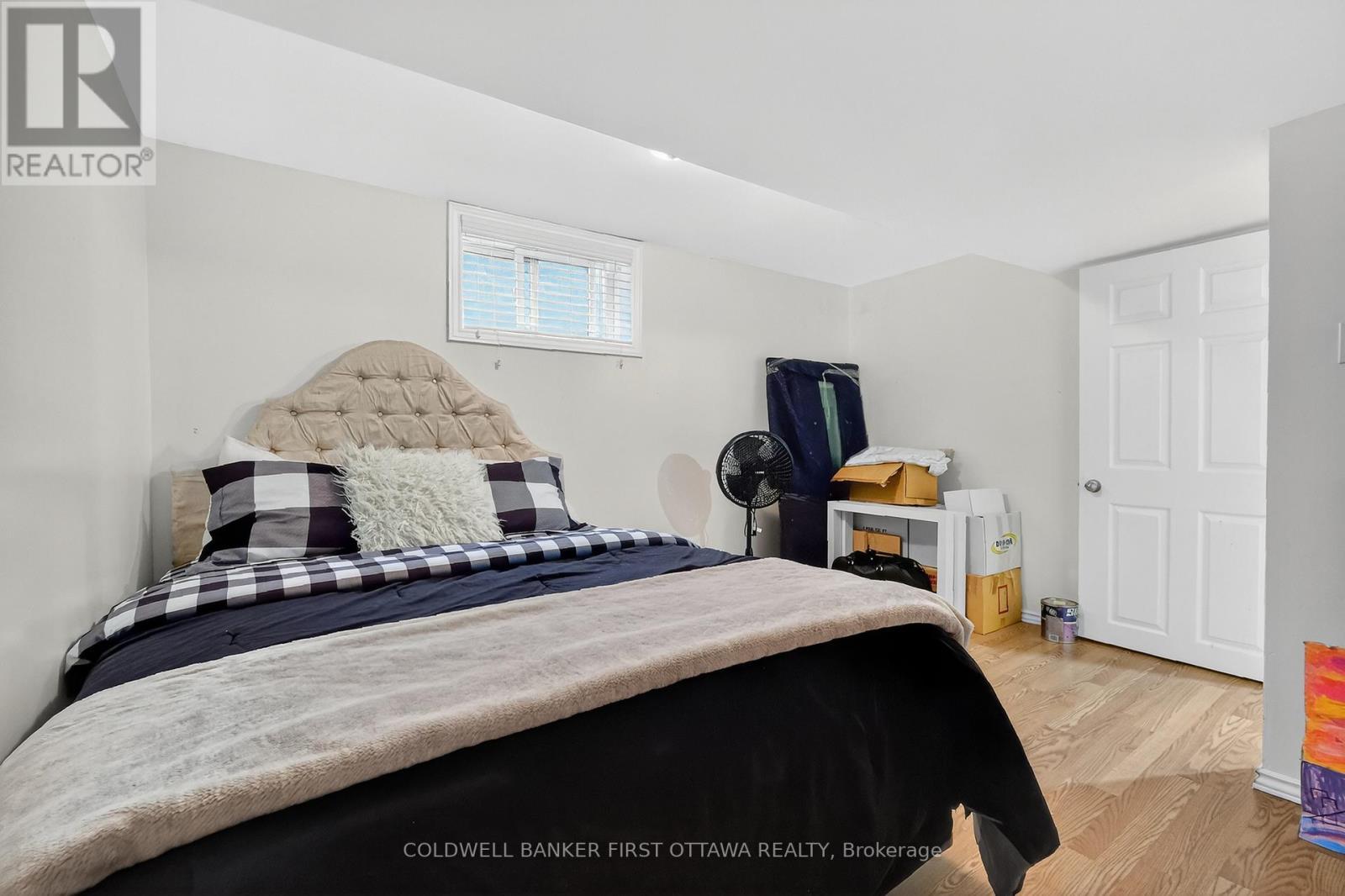 1110 Dunning Road, Ottawa, ON - Indoor Photo Showing Bedroom