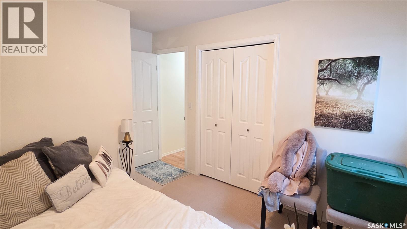 815 Lynd Crescent, Saskatoon, SK - Indoor Photo Showing Bedroom