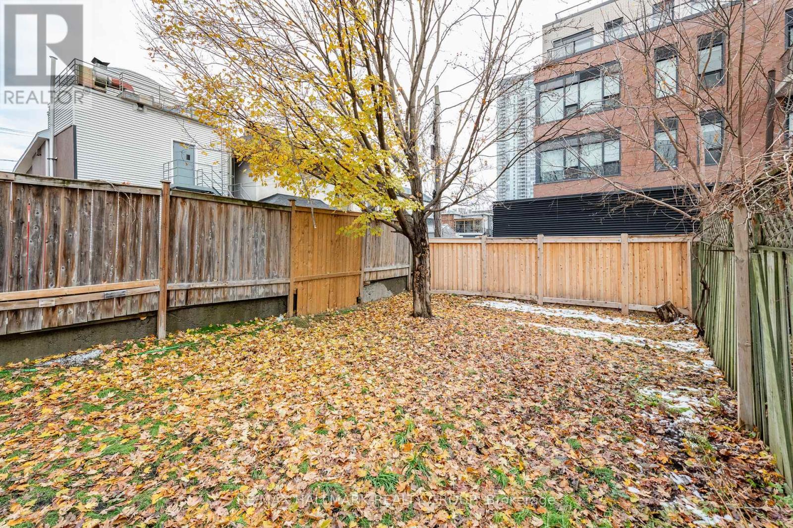 82 Beech Street, Ottawa, ON - Outdoor