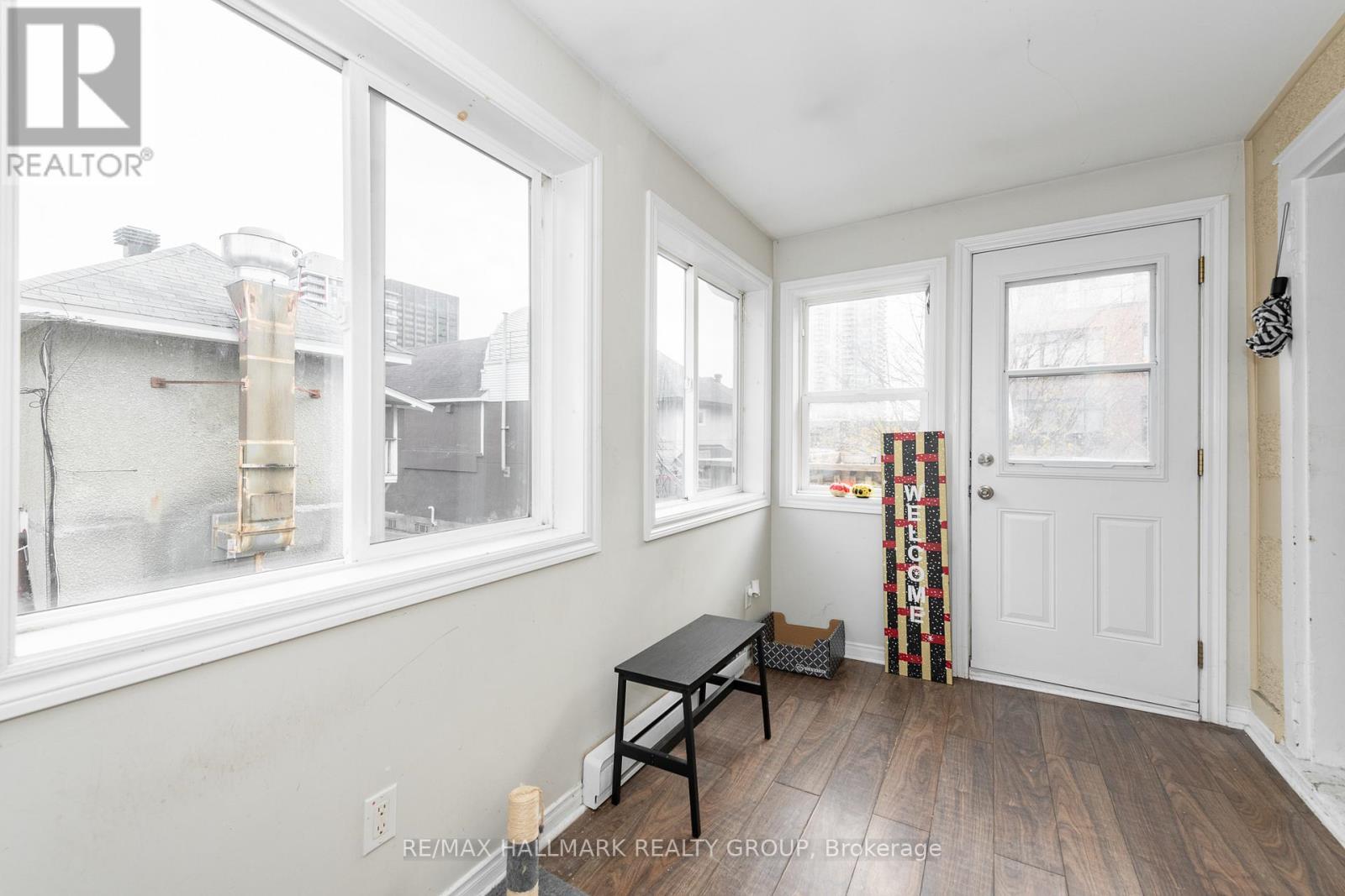 82 Beech Street, Ottawa, ON - Indoor Photo Showing Other Room