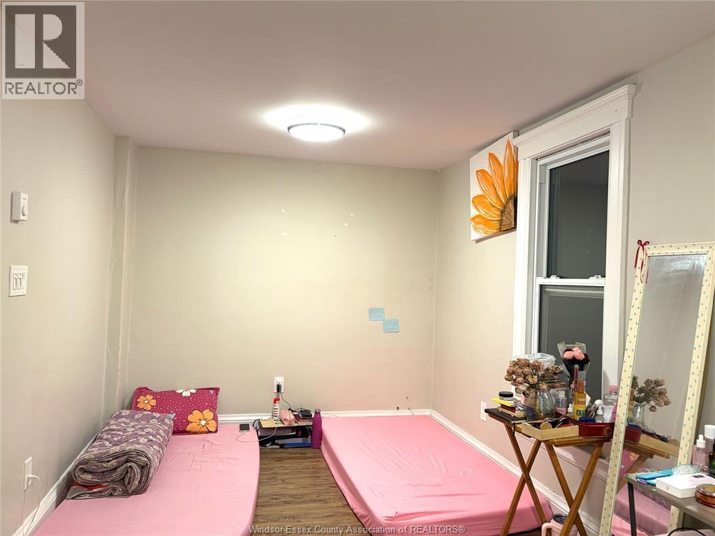 235-237 Crawford Unit# Upper, Windsor, ON - Indoor Photo Showing Other Room