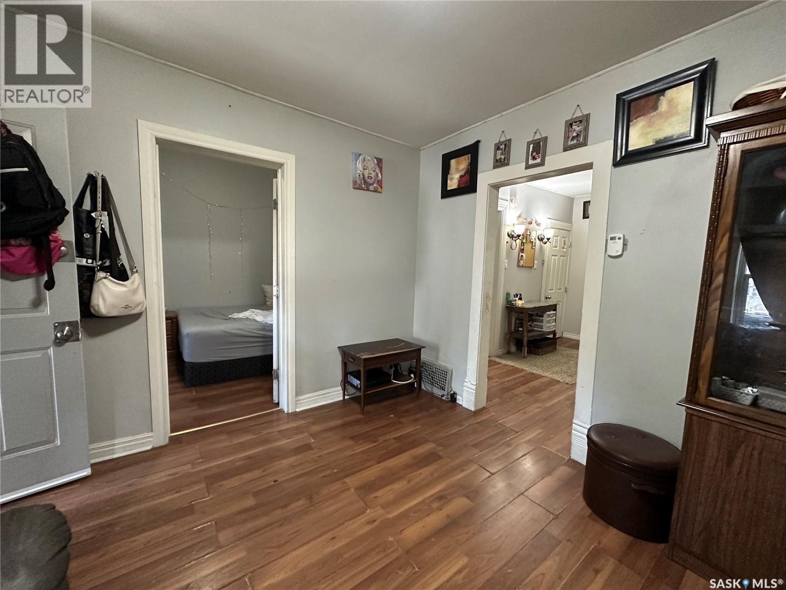 761 Athol Street, Regina, SK - Indoor Photo Showing Other Room