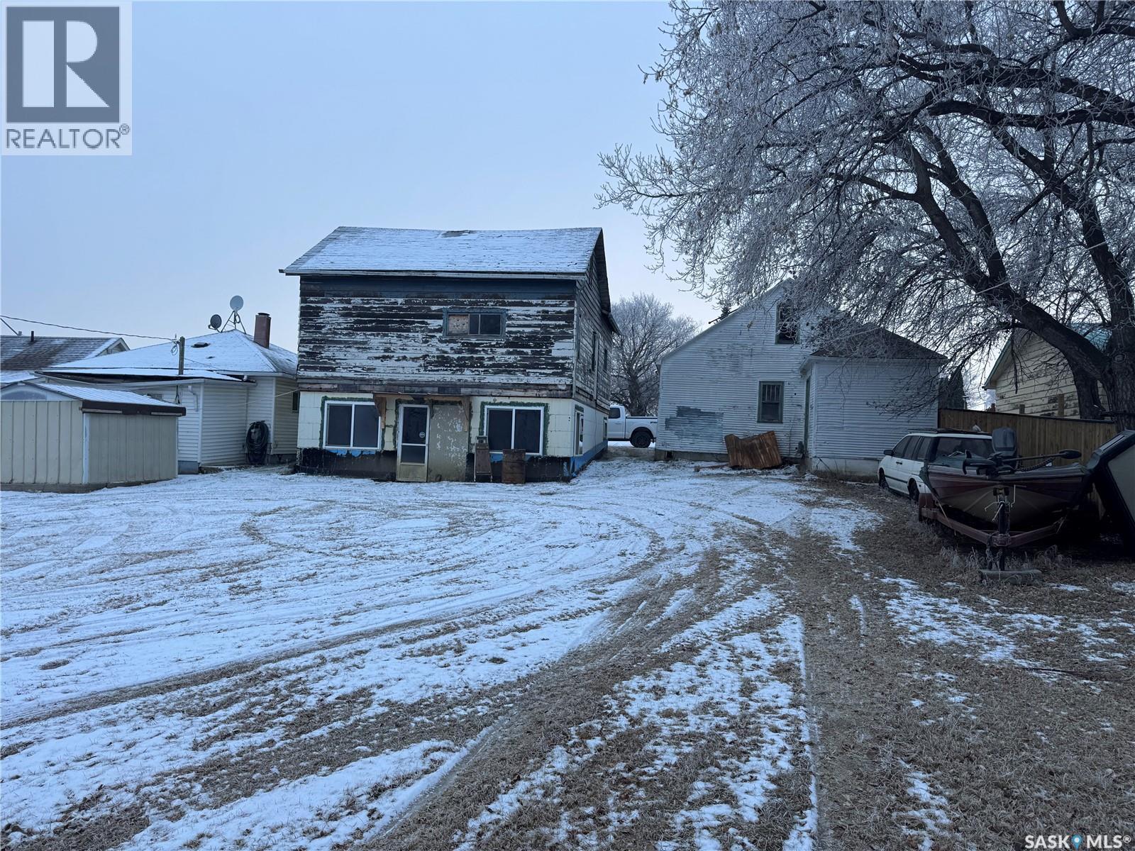 107 Main Street, Alvena, SK - Outdoor