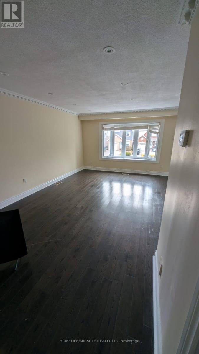378 Hansen Road, Brampton, ON - Indoor Photo Showing Other Room