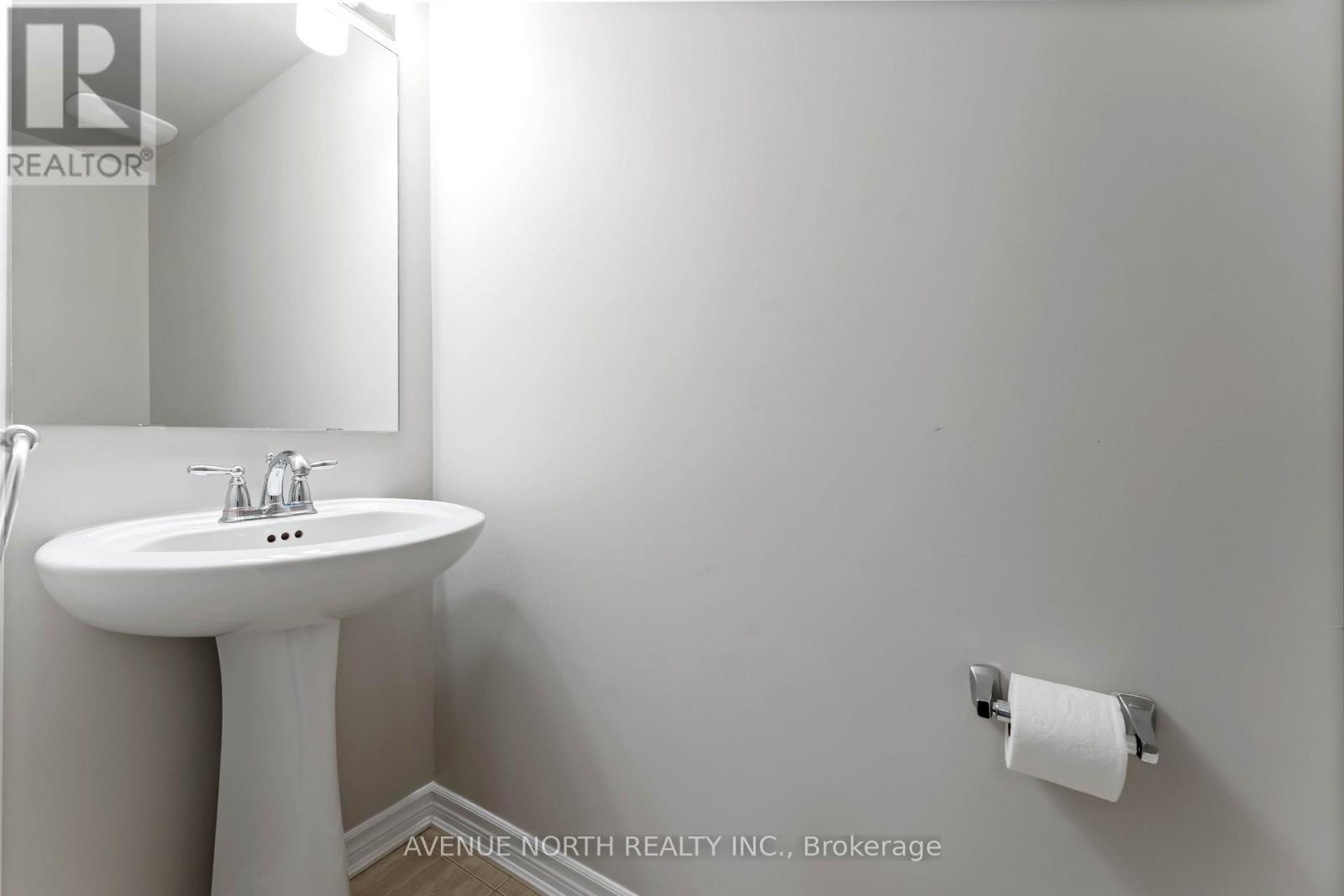 191 Soleil Avenue, Ottawa, ON - Indoor Photo Showing Bathroom