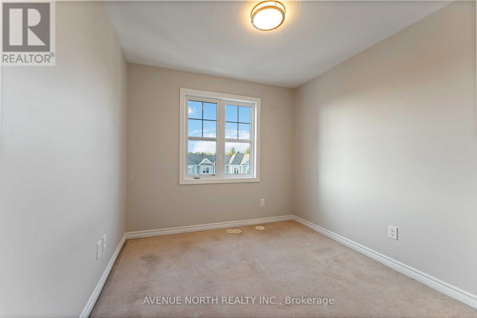 191 Soleil Avenue, Ottawa, ON - Indoor Photo Showing Other Room