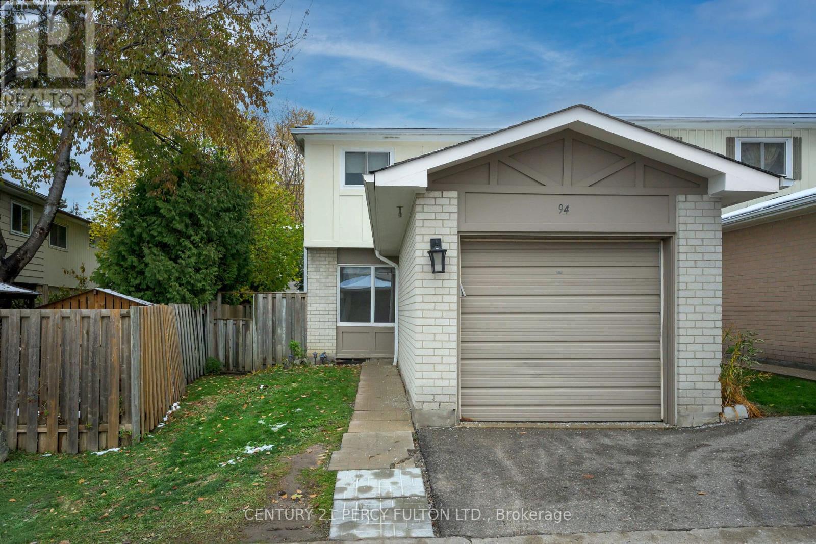 72 - 94 Plum Tree Way, Toronto, ON - Outdoor