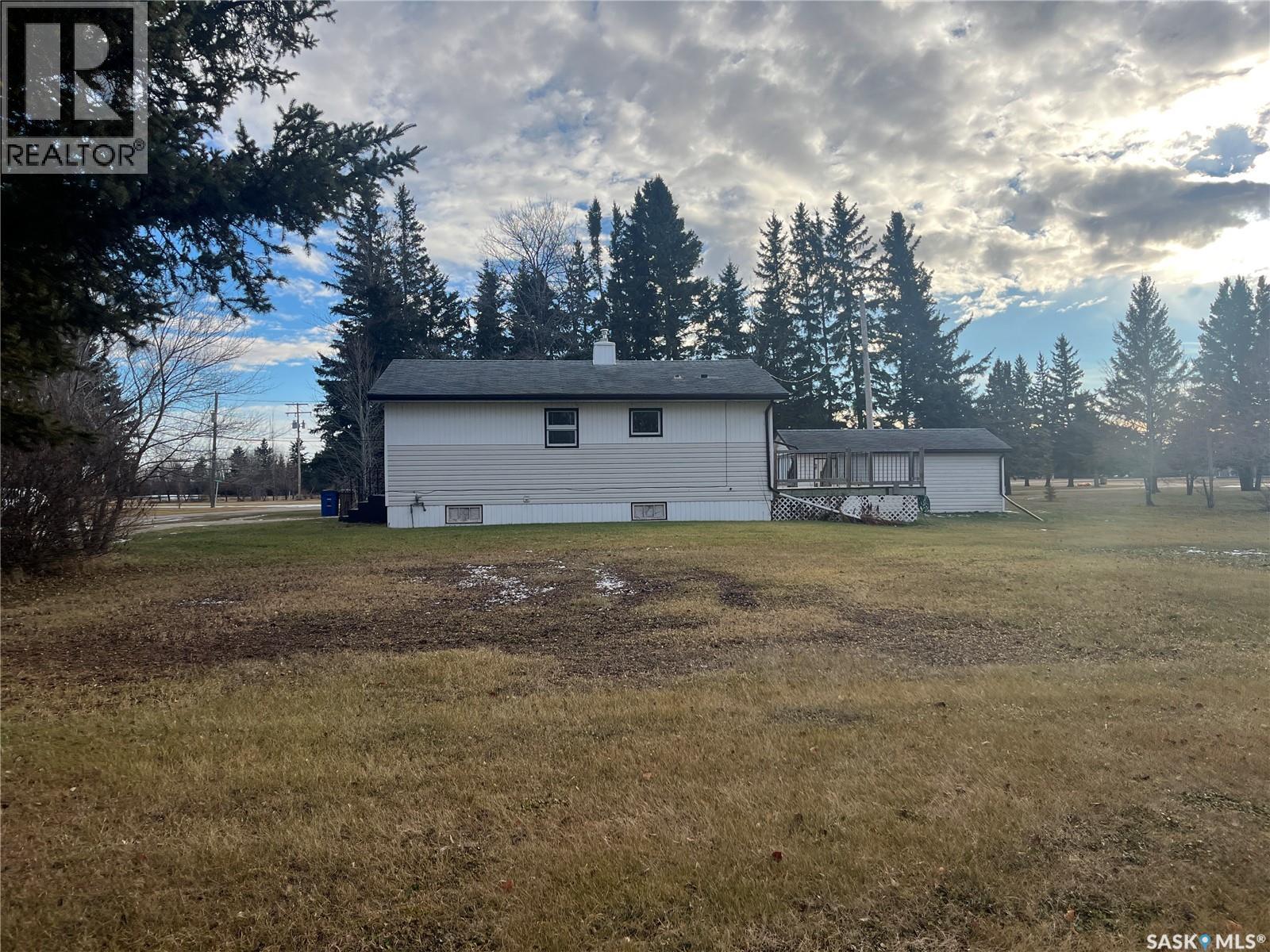 405 Nelson Avenue, Rose Valley, SK - Outdoor