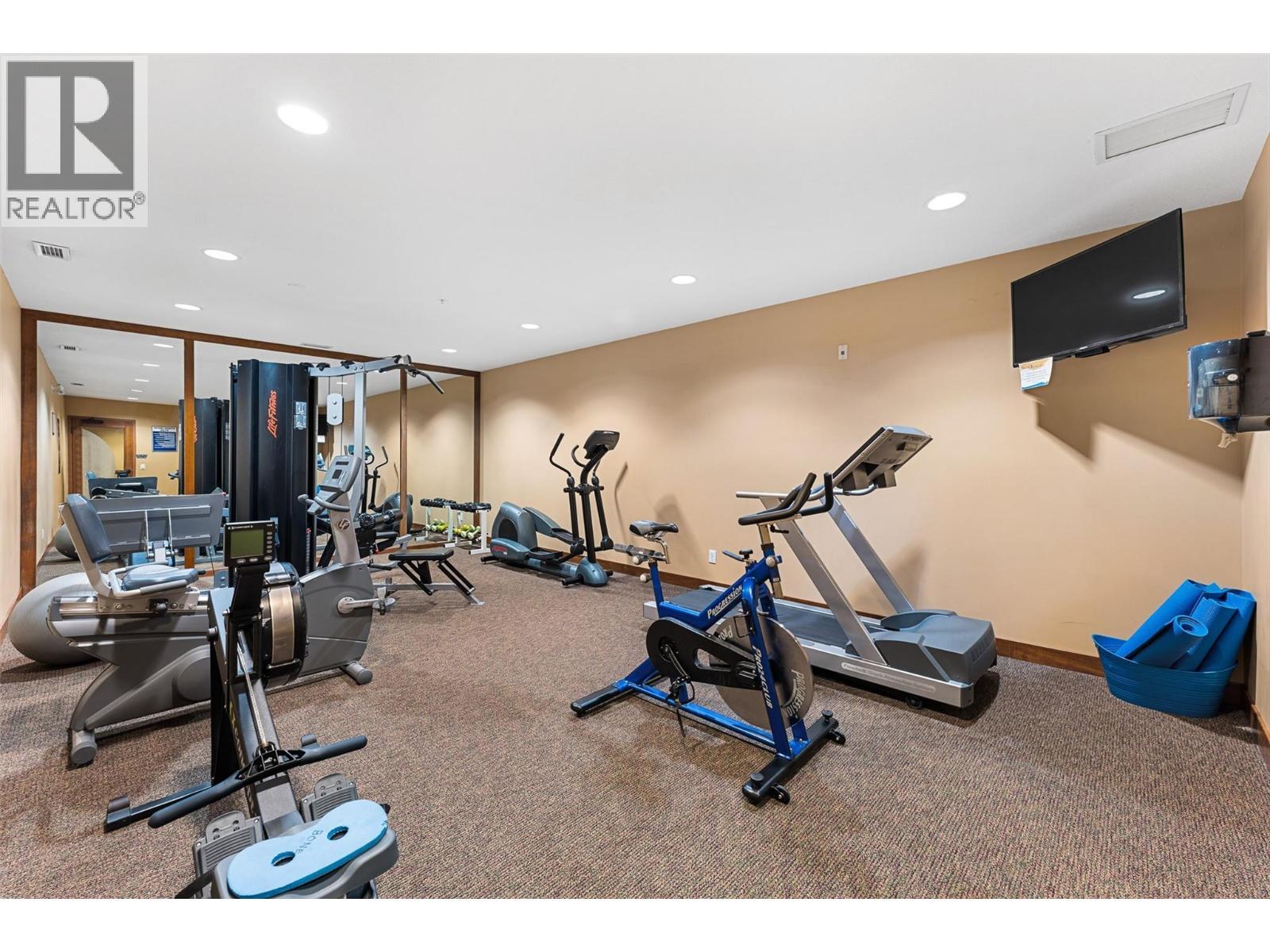 255 Feathertop Way Unit# 14, Big White, BC - Indoor Photo Showing Gym Room