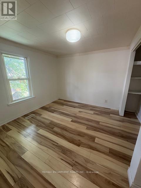 89 Shaw Street, Hamilton, ON - Indoor Photo Showing Other Room