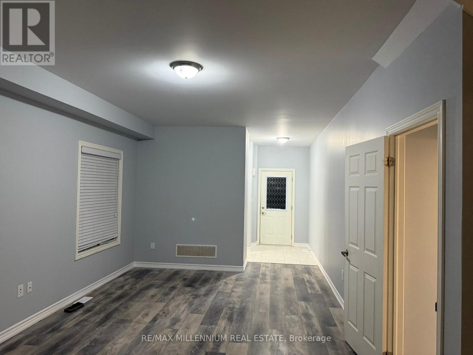 1222 Plato Drive S, Fort Erie, ON - Indoor Photo Showing Other Room