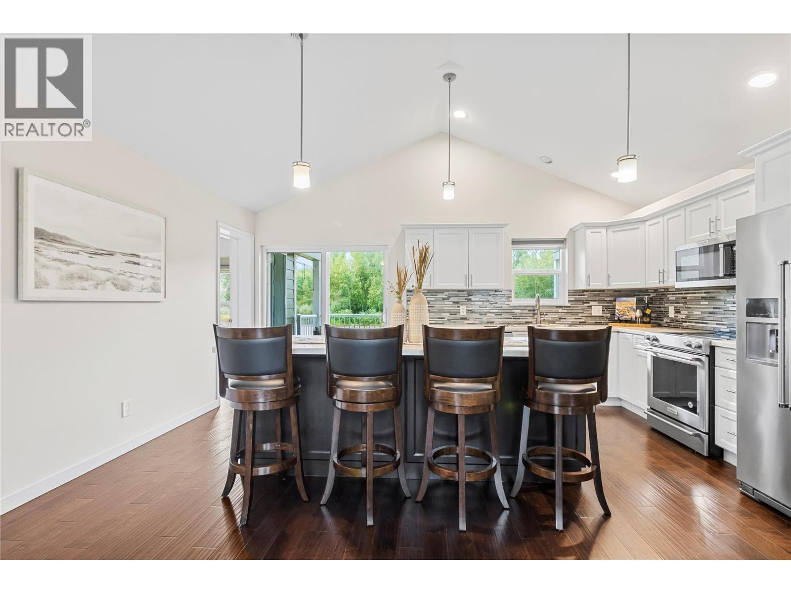 421 Hillier Road, Sicamous, BC