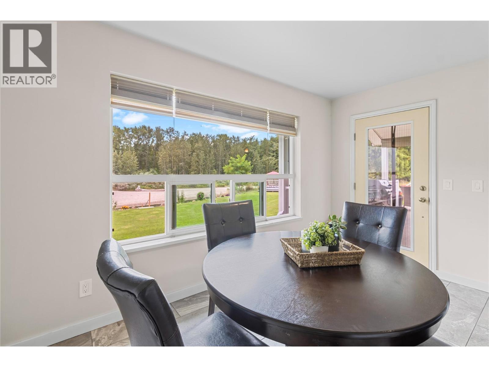 421 Hillier Road, Sicamous, BC