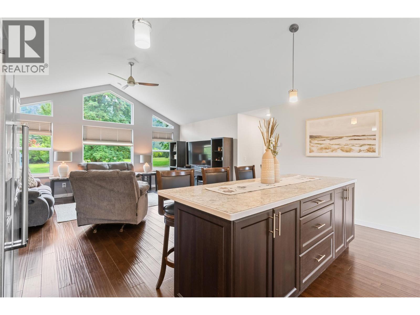 421 Hillier Road, Sicamous, BC