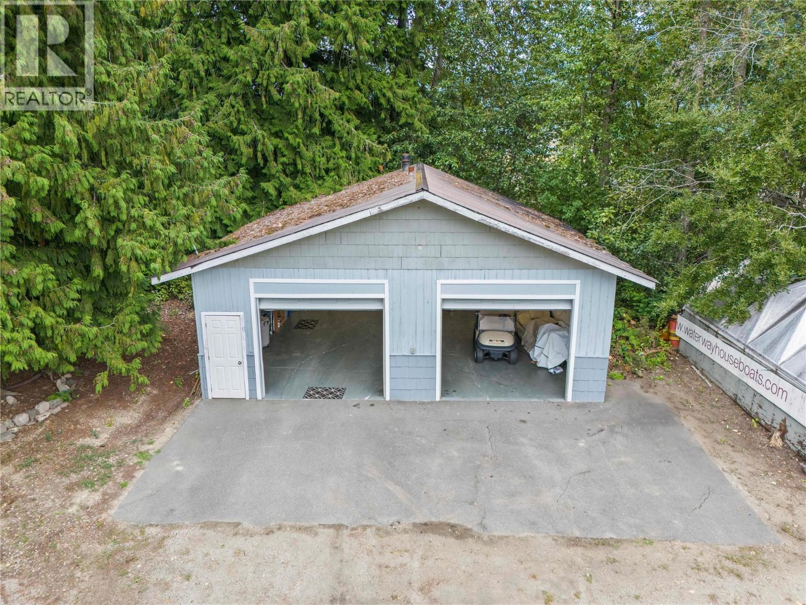 421 Hillier Road, Sicamous, BC