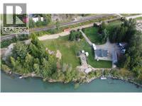 421 Hillier Road, Sicamous, BC
