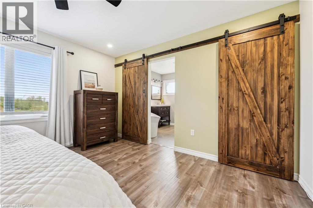 7303 Fifth Line, Wellington North, ON - Indoor Photo Showing Bedroom