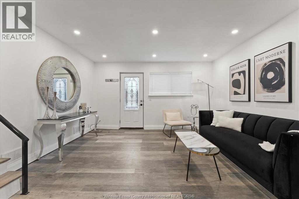 432 Cabana Road Unit# Unit 2 (Left Unit), Windsor, ON - Indoor