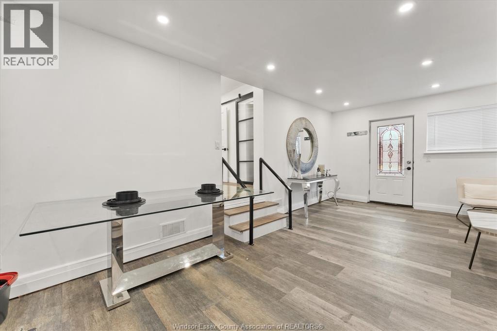 432 Cabana Road Unit# Unit 2 (Left Unit), Windsor, ON - Indoor Photo Showing Other Room