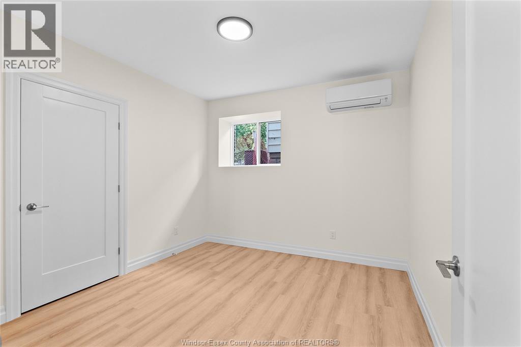 849 Ford Boulevard Unit# Lower, Windsor, ON - Indoor Photo Showing Other Room