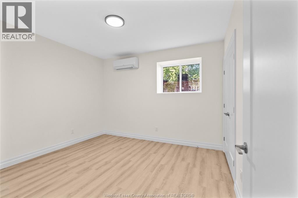 849 Ford Boulevard Unit# Lower, Windsor, ON - Indoor Photo Showing Other Room
