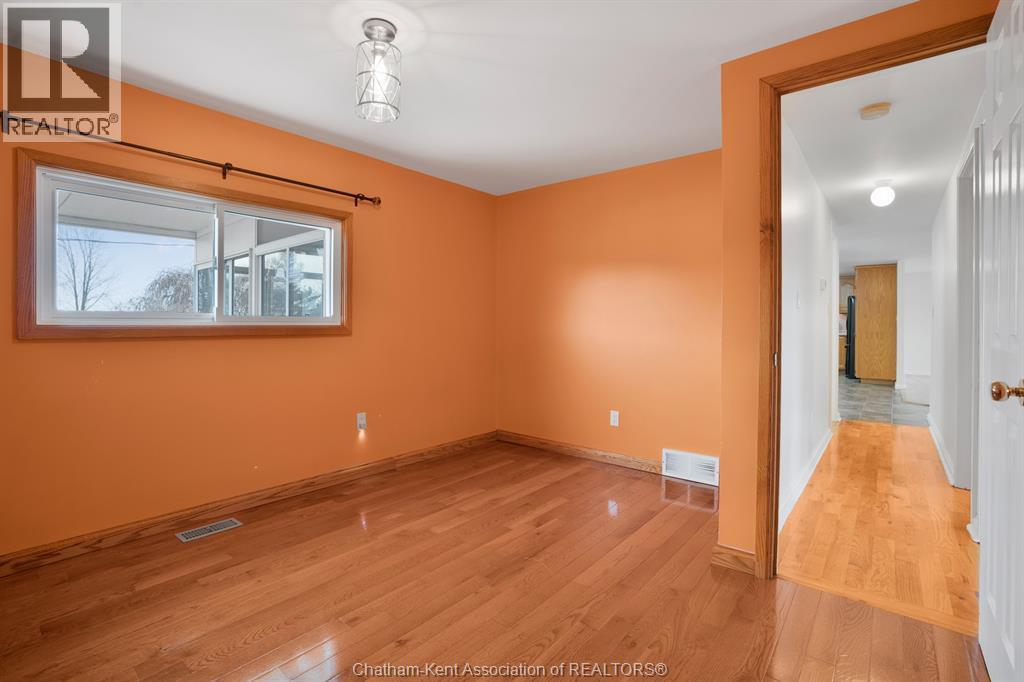 12180 Ridge Line, Ridgetown, ON - Indoor Photo Showing Other Room